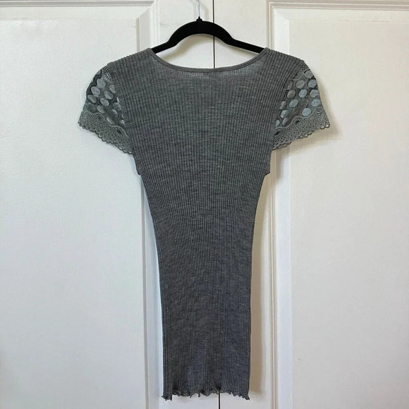 Microwool EGI Wool Blend Made in Italy Grey  Lace Detail Short Sleeve Top Y2K - Picture 2 of 8